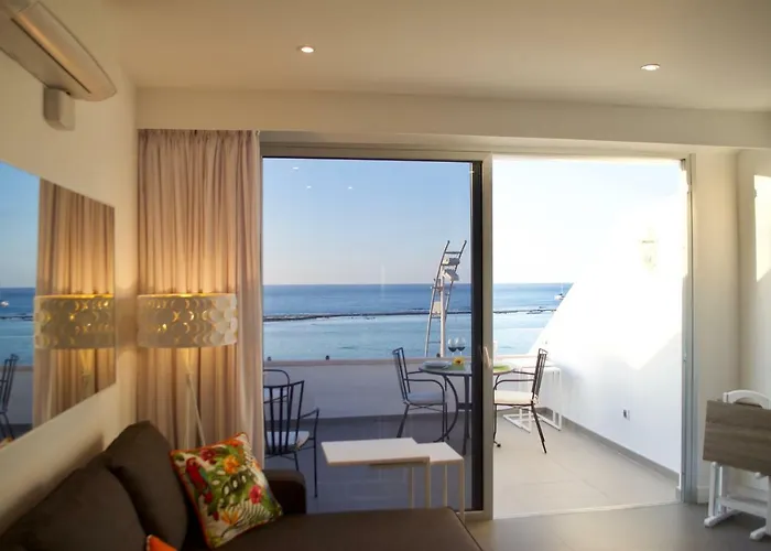 La Grand Canteras 大加那利岛拉斯帕尔马斯