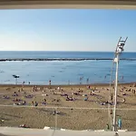 La Grand Canteras 公寓 *